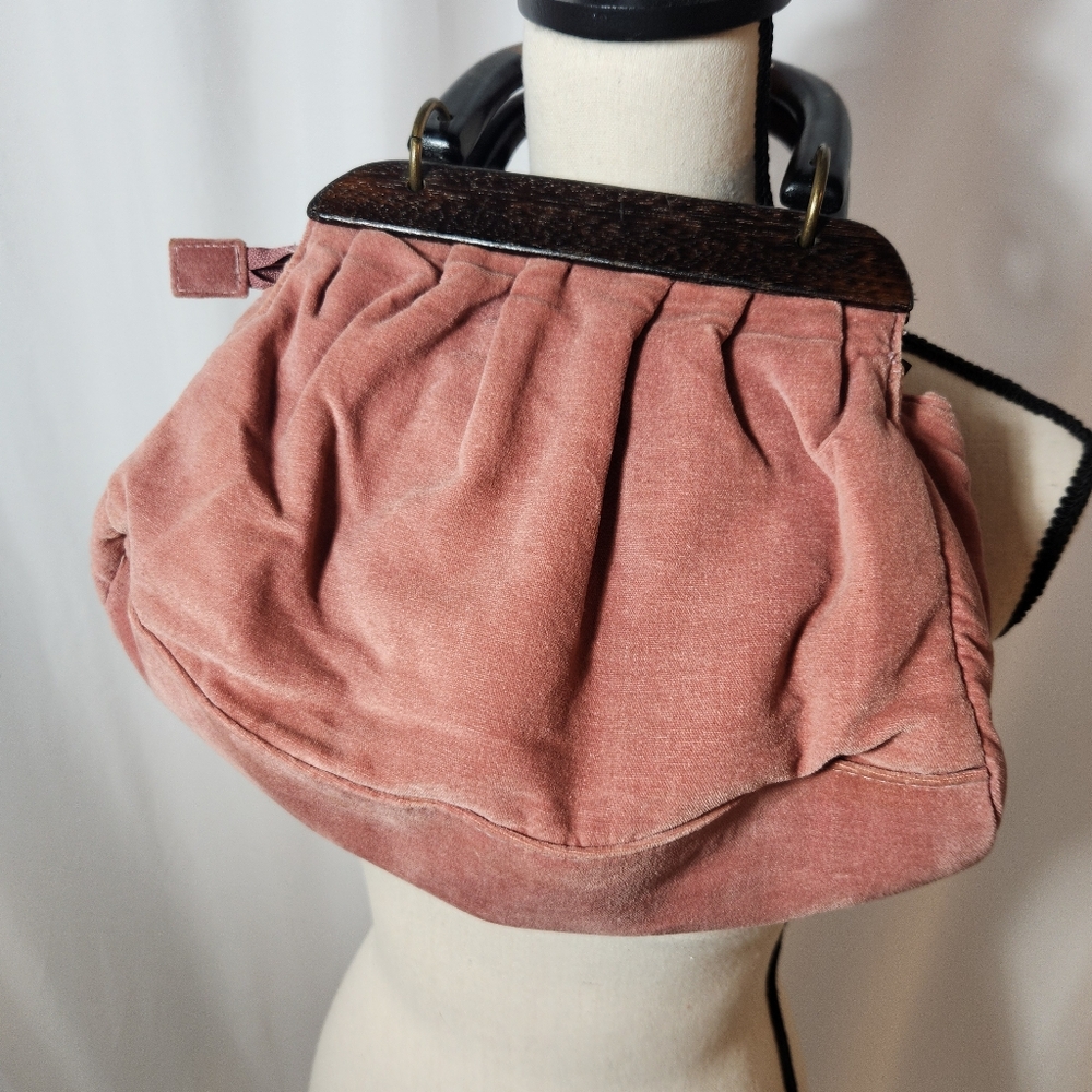 Avon Pink Faux Suede Wooden Handle Bag Purse 2005 w/Floral Beads and Embroidery - Picture 5 of 7